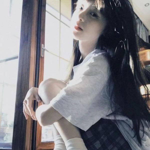 君有云